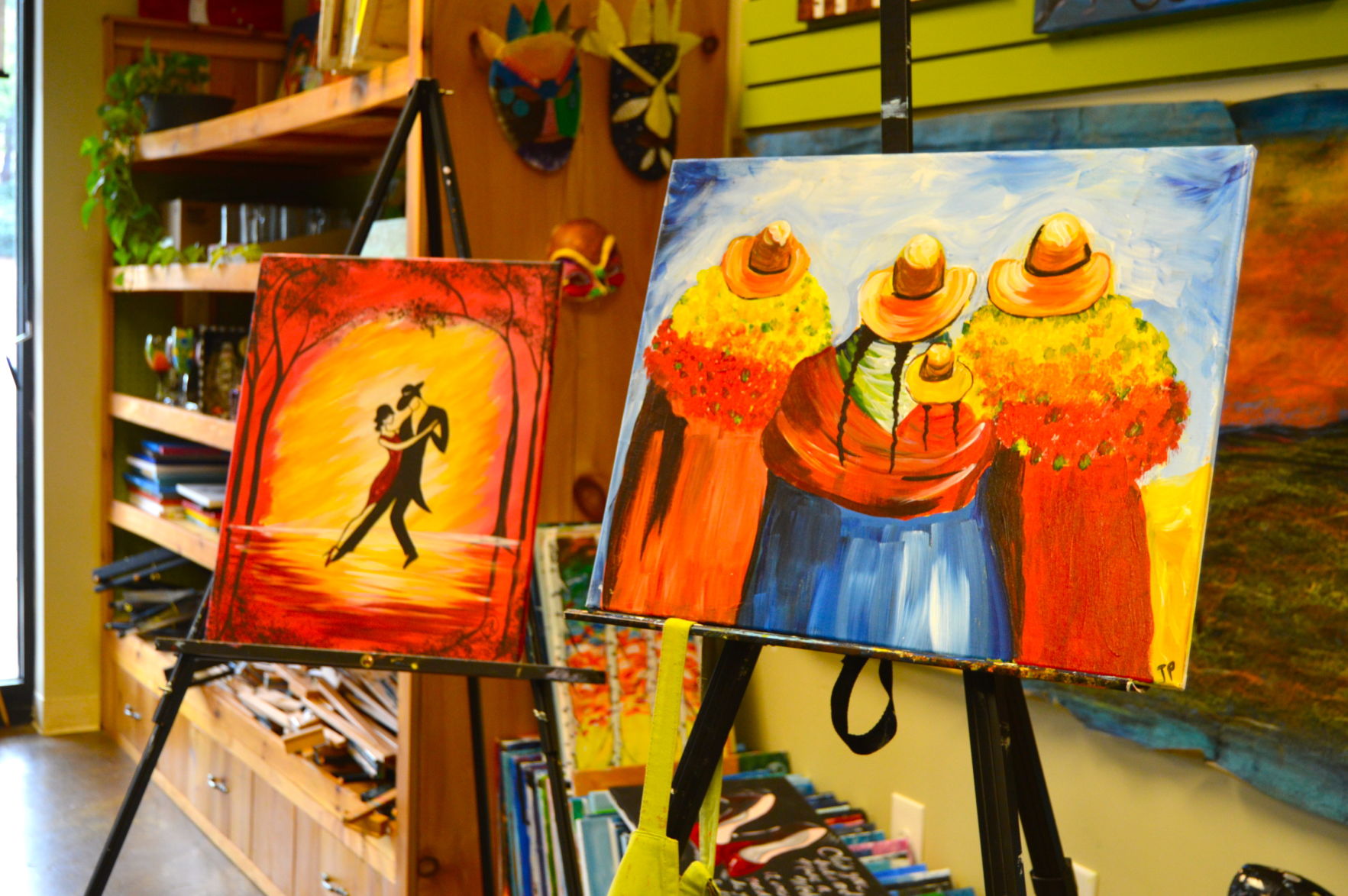 Buford art studio embraces Latino population with Spanish classes for children, art for adults